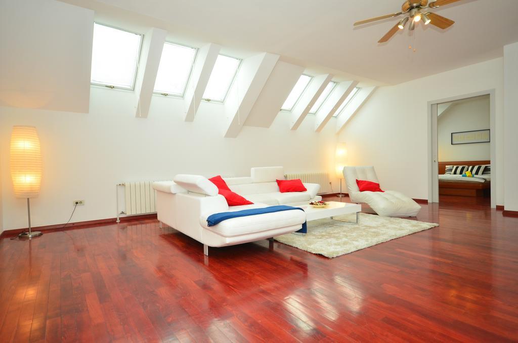 Hi-End Apartment Zagreb Bagian luar foto